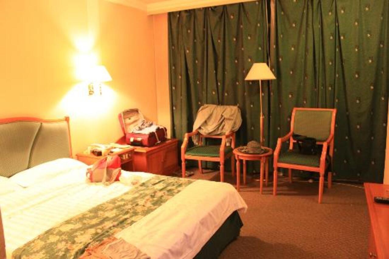 Garden City Hotel Chengdu Zewnętrze zdjęcie