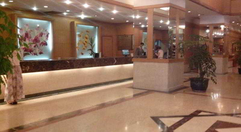 Garden City Hotel Chengdu Zewnętrze zdjęcie