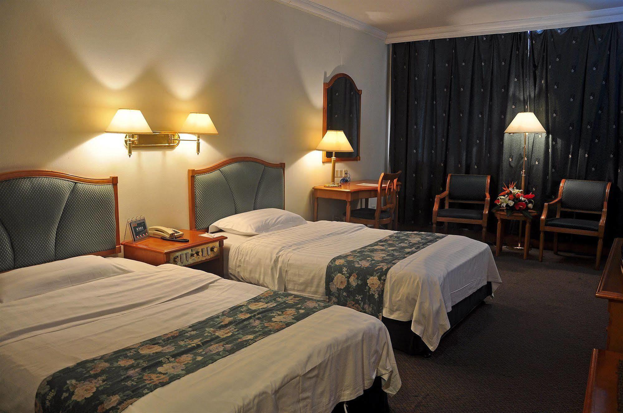 Garden City Hotel Chengdu Zewnętrze zdjęcie
